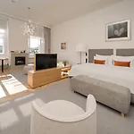 Bookquet Otel 5*