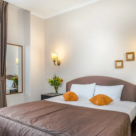 Hotel Leonardo 5*