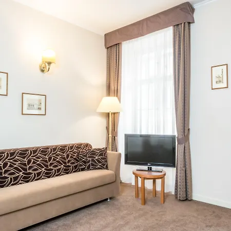Leonardo 5* Praga