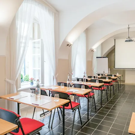 Boutique Bookquet 5*