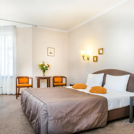 Hotel Leonardo