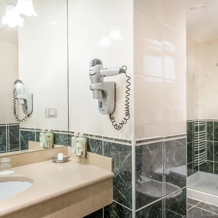 Leonardo&bookquet 5* Prague