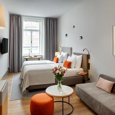 Bookquet Hotel