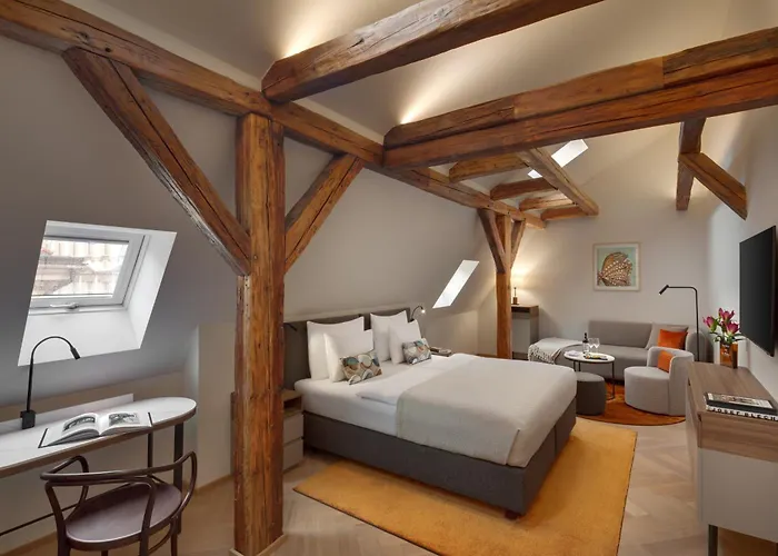 Bookquet Otel 5*